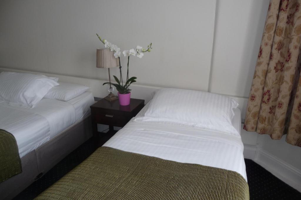 Отель Killarney House Western Road Корк Номер фото